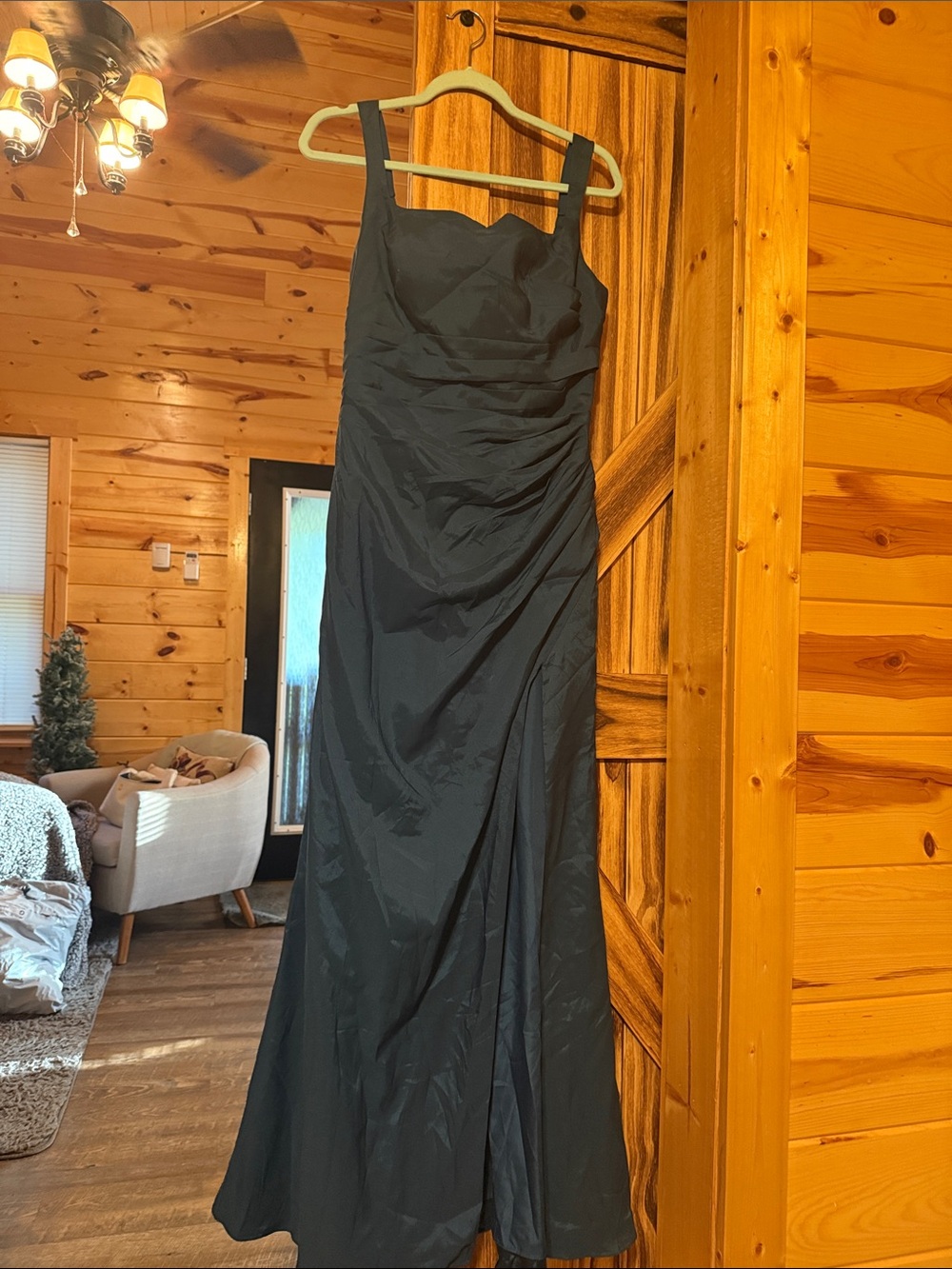 Classic Blue Sleeveless Prom Gown